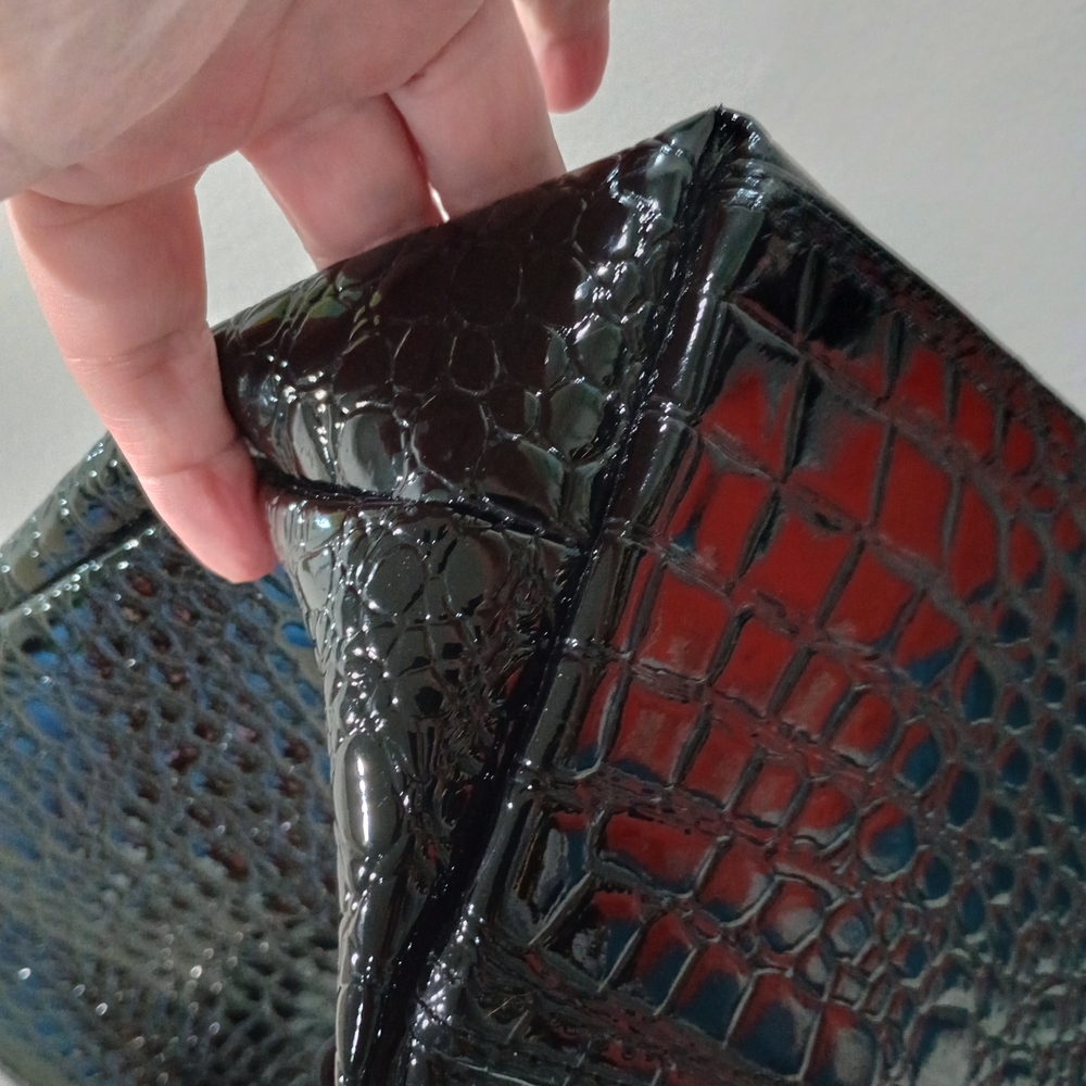 Y2K Kathy Van Zeeland Black Crocodile Stylish oversized designer tote - Picture 11 of 16